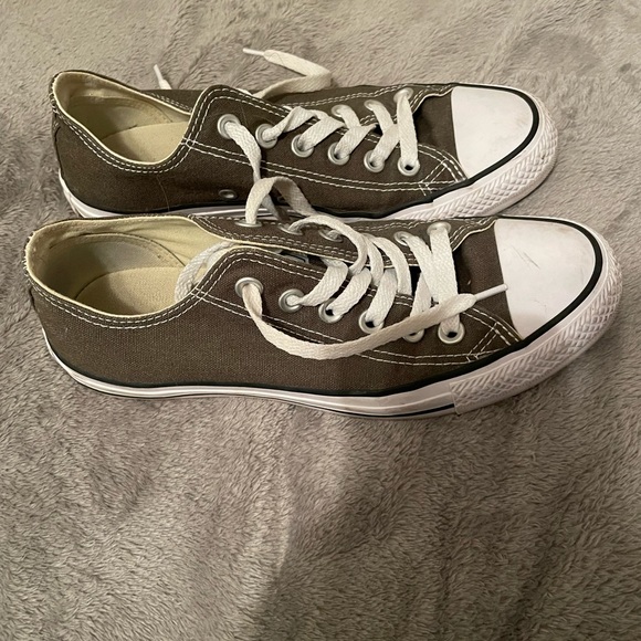 Army Green Converse - size - Picture 3 of 4